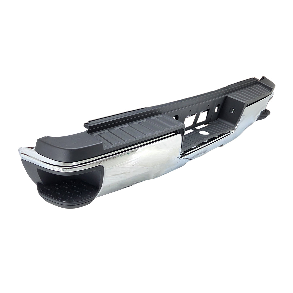 DEFENSA TRASERA SIERRA 15-18 2500/3500 S/HOYO P/SENSOR CROMO COMPLETA CN