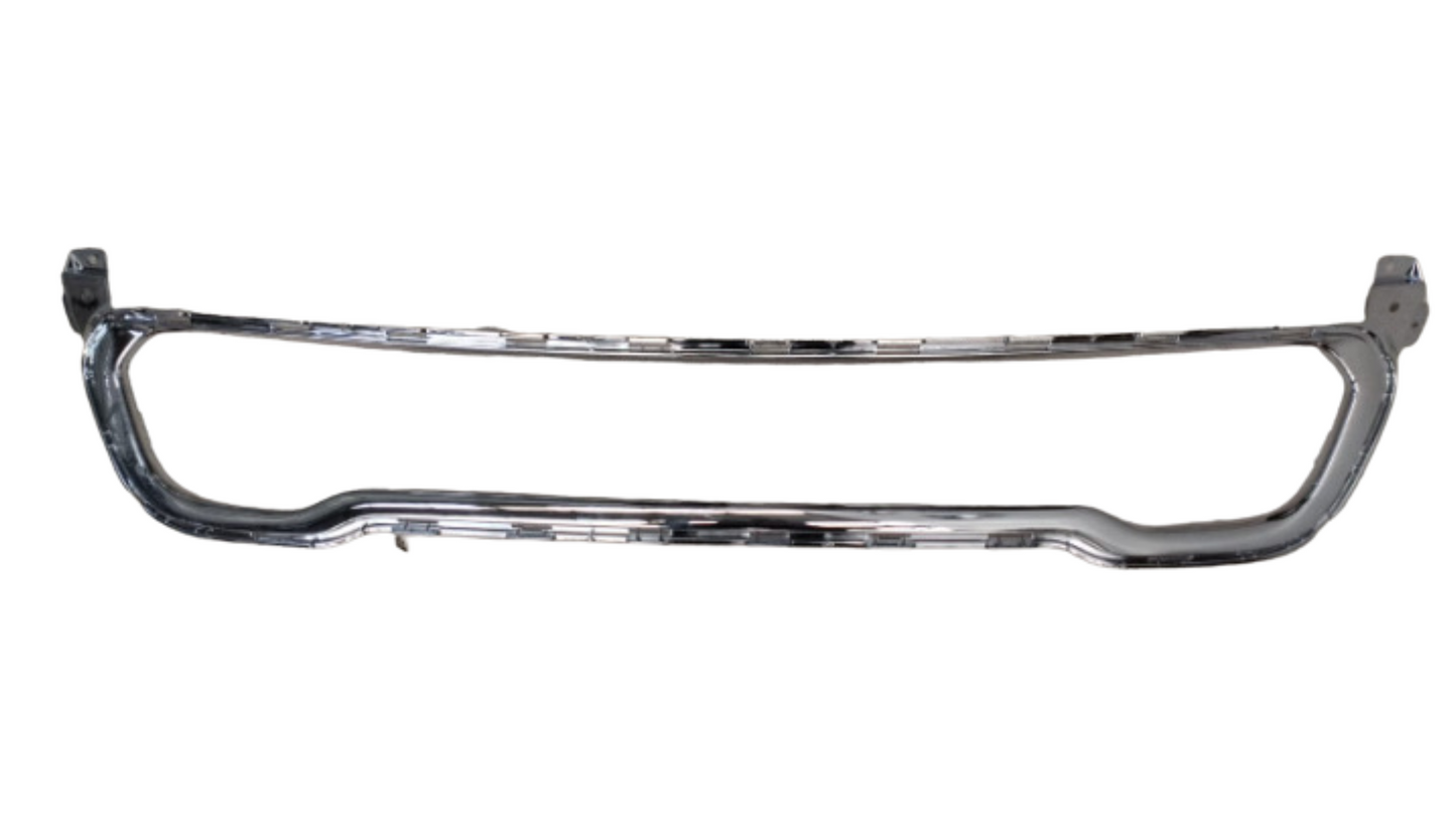 MOLDURA DEFENSA DELANTERA CHEROKEE 14-18 INF CROMO