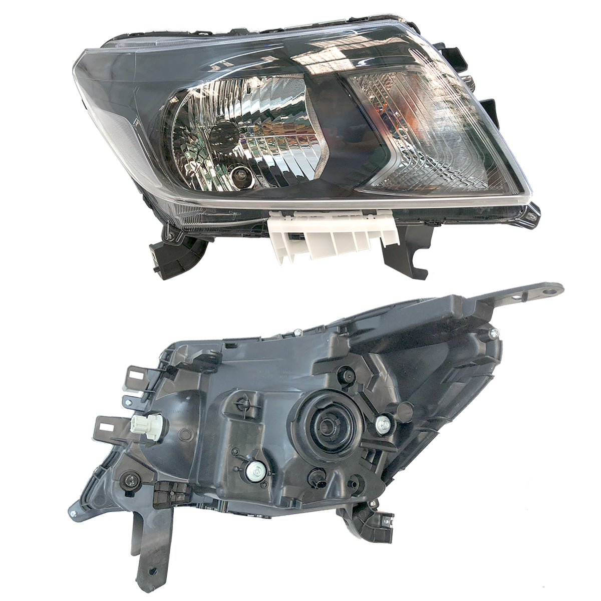 FARO NP300 / FRONTIER 16-20 NEGRO R CN