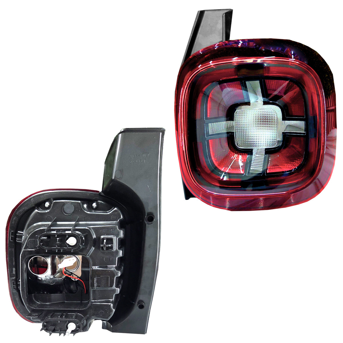 CALAVERA DUSTER 21-22 LED R CN