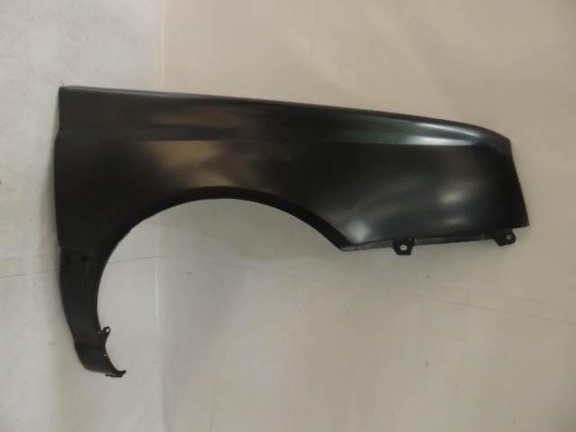 SALPICADERA GOLF/ JETTA A3 92-98 R