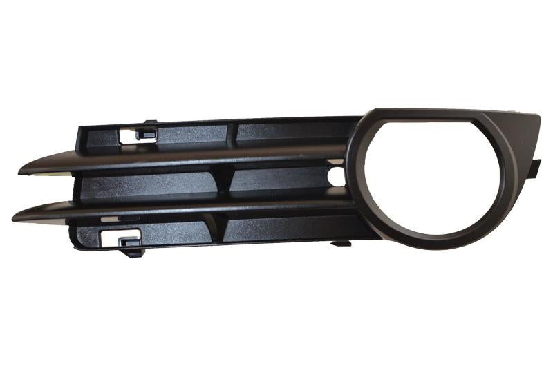 PARRILLA FASCIA AUDI A3 04-08 C/HOYO P/SENSOR P/FARO L