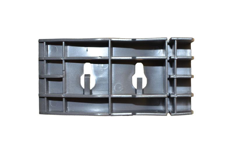 GUIA FASCIA TRASERA CHEVY 94-01 L