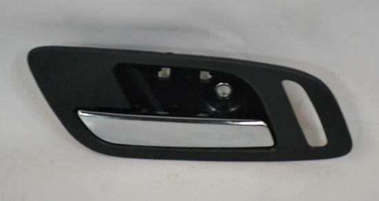 MANIJA INTERIOR SUBURBAN/ TAHOE/ AVALANCHE/ YUKON/ ESCALADE 07-12 DEL CROMO R