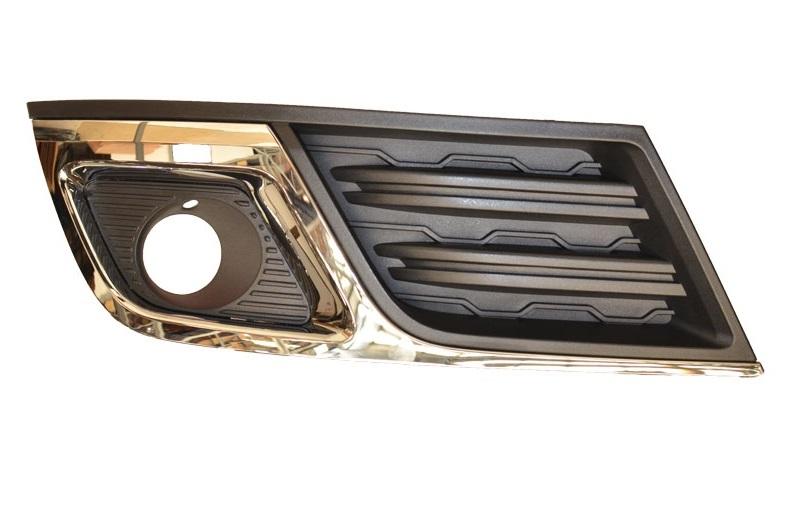 PARRILLA FASCIA TRAVERSE 13-17 C/HOYO P/FARO FILO/CROMO R