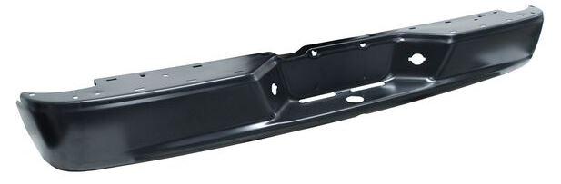 DEFENSA TRASERA DAKOTA 05-12 NEGRA