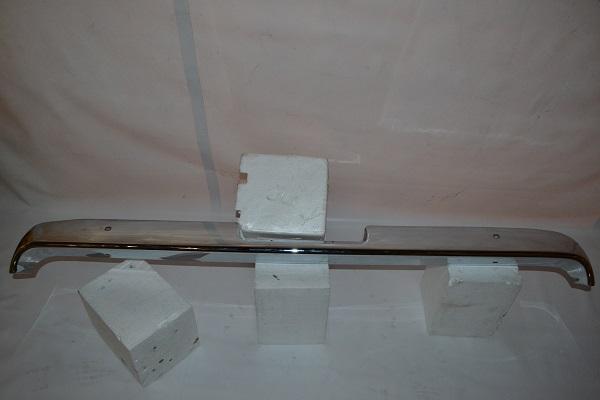 DEFENSA TRASERA MUSTANG 67-68