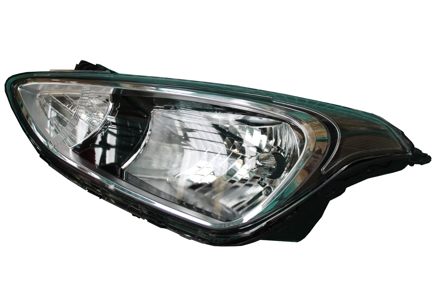 FARO GRAND I10 15-20 FONDO NEGRO L CN