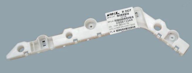 GUIA FASCIA DELANTERA ALTIMA 13-16 R