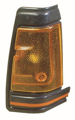 CUARTO PUNTA NISSAN 720 92-93 C/FRANJA R