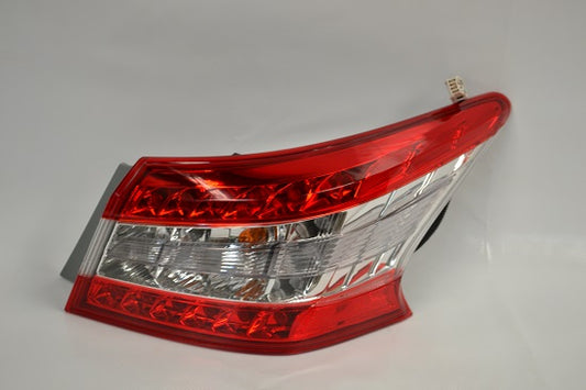 CALAVERA SENTRA 13-16 EXTERIOR LEDS R