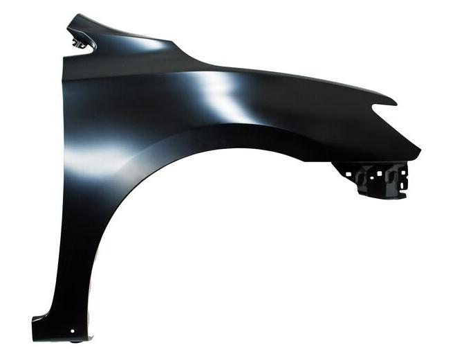 SALPICADERA SENTRA 16-19 C/HOYO P/MOLDURA R