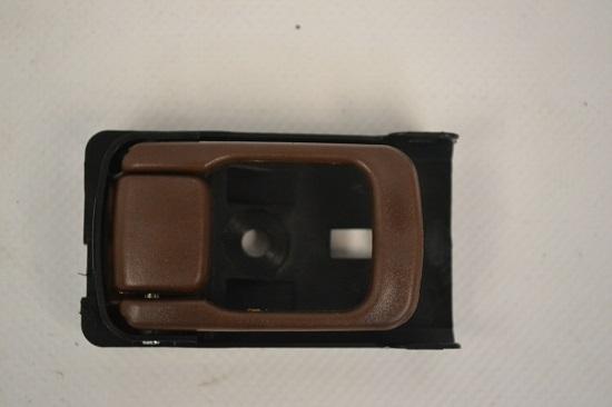 MANIJA INTERIOR SENTRA 95-00/ XTERRA 00-01 DEL=TRAS CAFE L