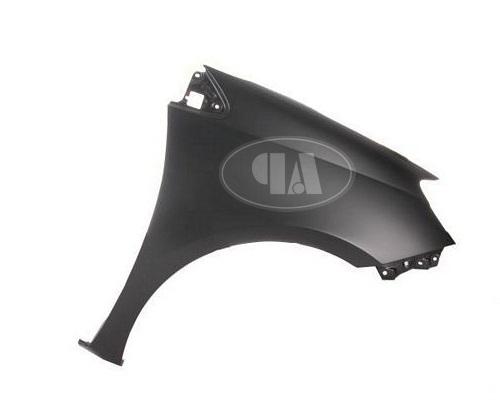 SALPICADERA SIENNA 04-10 C/HOYO P/ANTENA R