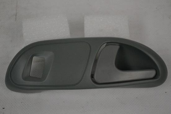 MANIJA INTERIOR POINTER 00-09 TRAS GRIS VIDRIO ELECTRICO L