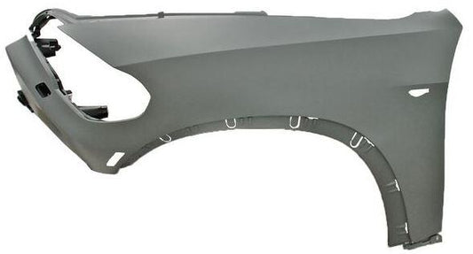 SALPICADERA BMW X5 07-10 C/HOYO P/CUARTO C/HOYO PARA FARO NIEBLA C/HOYO P/LIMPIADORES PLASTICO L