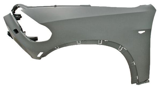 SALPICADERA BMW X5 0710 C/HOYO P/CUARTO C/HOYO PARA FARO NIEBLA S/HOYO P/LIMPIADORES PLASTICO L