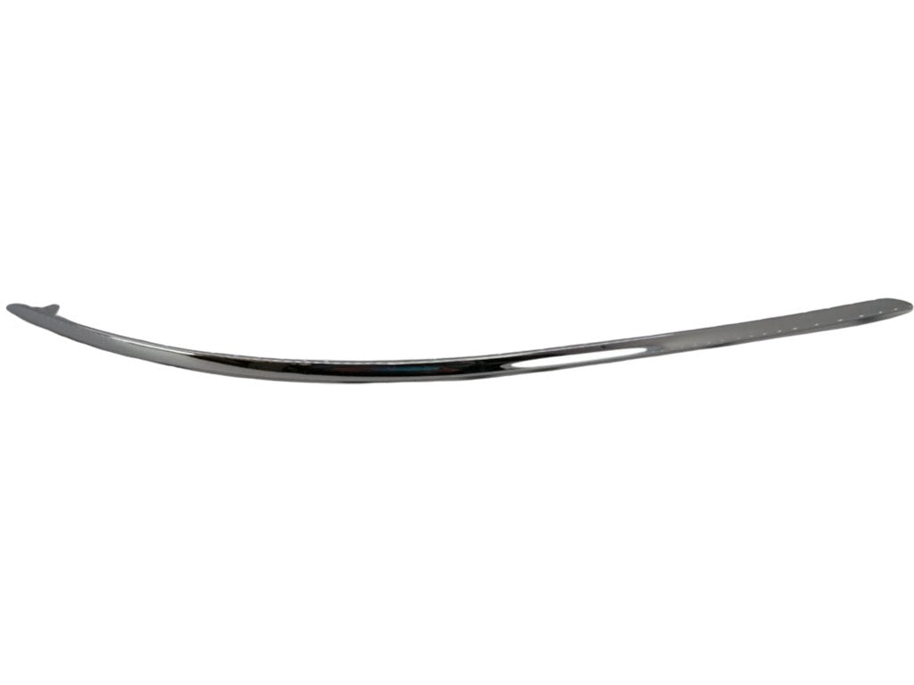 MOLDURA FASCIA DELANTERA MERCEDES BENZ CLASE C 08-11 CROMO R