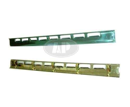 MOLDURA PARRILLA CHEV PU 79-80 INF