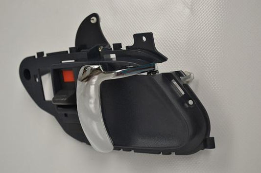 MANIJA INTERIOR CHEV PU/ SUBURBAN/ BLAZER/ YUKON/ TAHOE/ ESCALADE/ CHEYENNE/ CUSTOM/ SIERRA 95-98 AZUL CROMO L