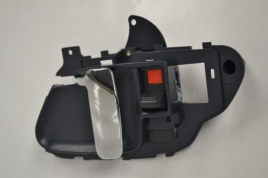 MANIJA INTERIOR CHEV PU/ SUBURBAN/ BLAZER/ YUKON/ TAHOE/ ESCALADE/ CHEYENNE/ CUSTOM/ SIERRA 95-98 AZUL CROMO R