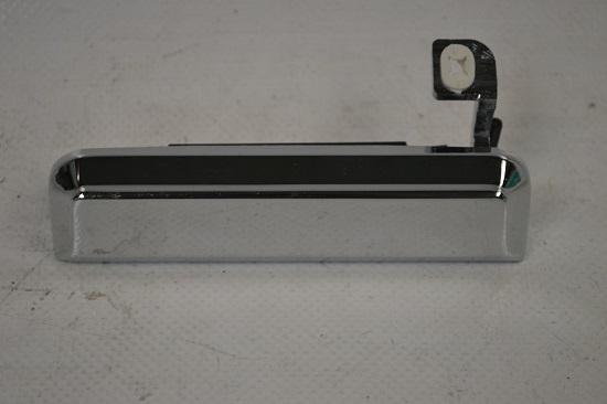 MANIJA EXTERIOR RANGER 83-92/ BRONCO/ TOPAZ 84-88/ MARQUIZ/ CROWN VICTORIA 83-91/ MUSTANG 87-93/ THUNDERBIRD 85-88/ ESCORT 81-90 CROMO METAL L