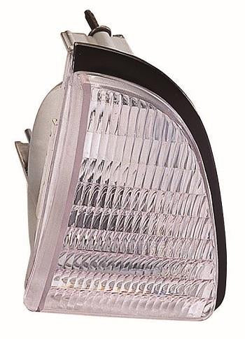 CUARTO FRONTAL MUSTANG 87-93 L