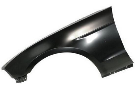 SALPICADERA MUSTANG 10-14 C/HOYO P/MOLDURA L