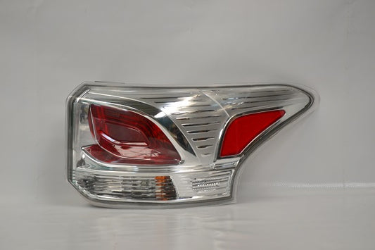 CALAVERA OUTLANDER 2014 AL 2015 EXTERIOR ( TYC ) DER