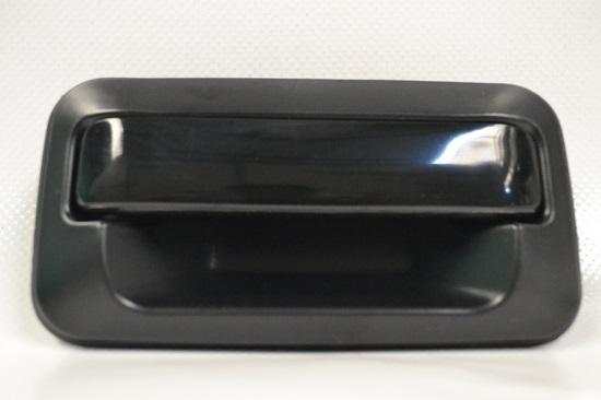 MANIJA EXTERIOR MITSUBISHI PU 87-96/ RAM PU 87-93 NEGRA R