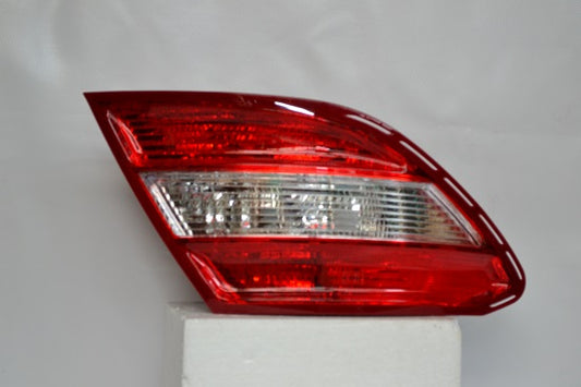 CALAVERA MERCEDES BENZ CLASE C 07-11 BLANCO R