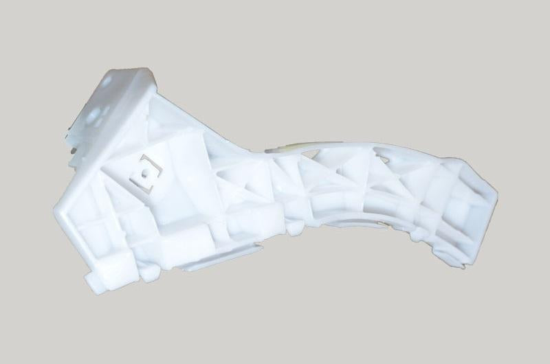 GUIA FASCIA DELANTERA MAZDA 3 04-09 RETENCION R