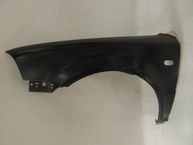 SALPICADERA PASSAT 02-05 L