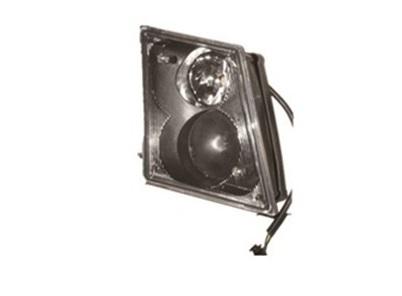FARO DE NIEBLA TRACTO VOLVO VNL ( ECONOMICO ) RH