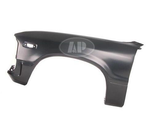 SALPICADERA TOYOTA PU 79-83 L