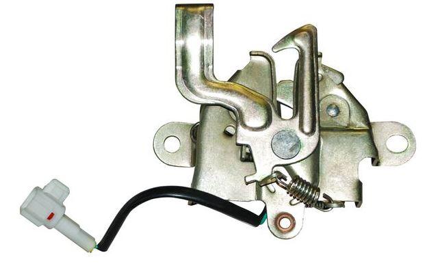 CHAPA COFRE YARIS 07-15 5P C/SENSOR
