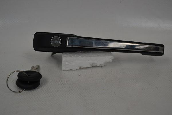 MANIJA EXTERIOR GOLF/ JETTA A2 87-92/ CARIBE/ ATLANTIC 81-87 DELANTERA C/LLAVE R