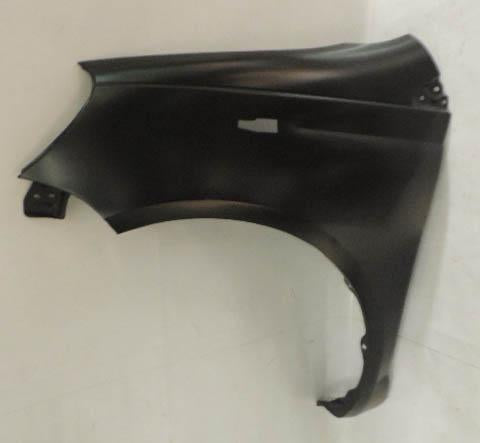 SALPICADERA YARIS 04-05 L