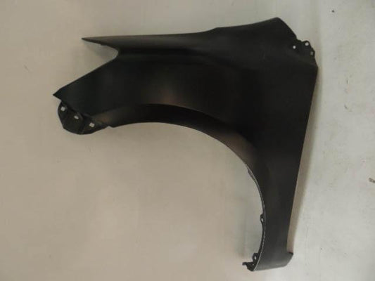 SALPICADERA YARIS 06-16 4P L